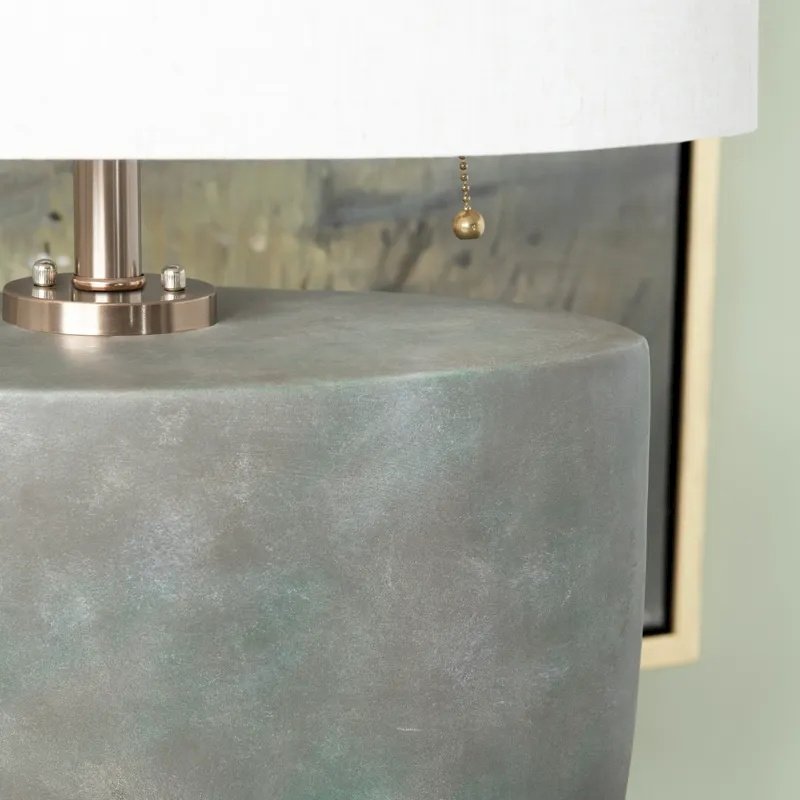 31.5" Transitional Silver Ceramic Table Lamp with Gold Accents. Picture 5