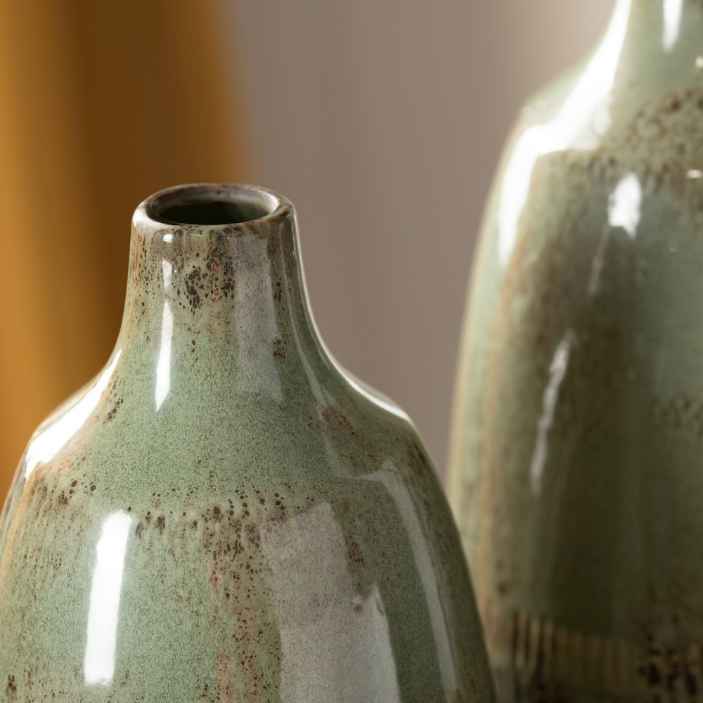 Arden Vases. Picture 4