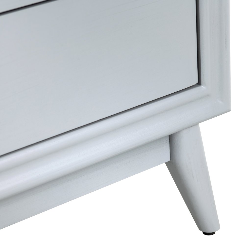 3-Drawer Gray Accent Chest. Picture 4