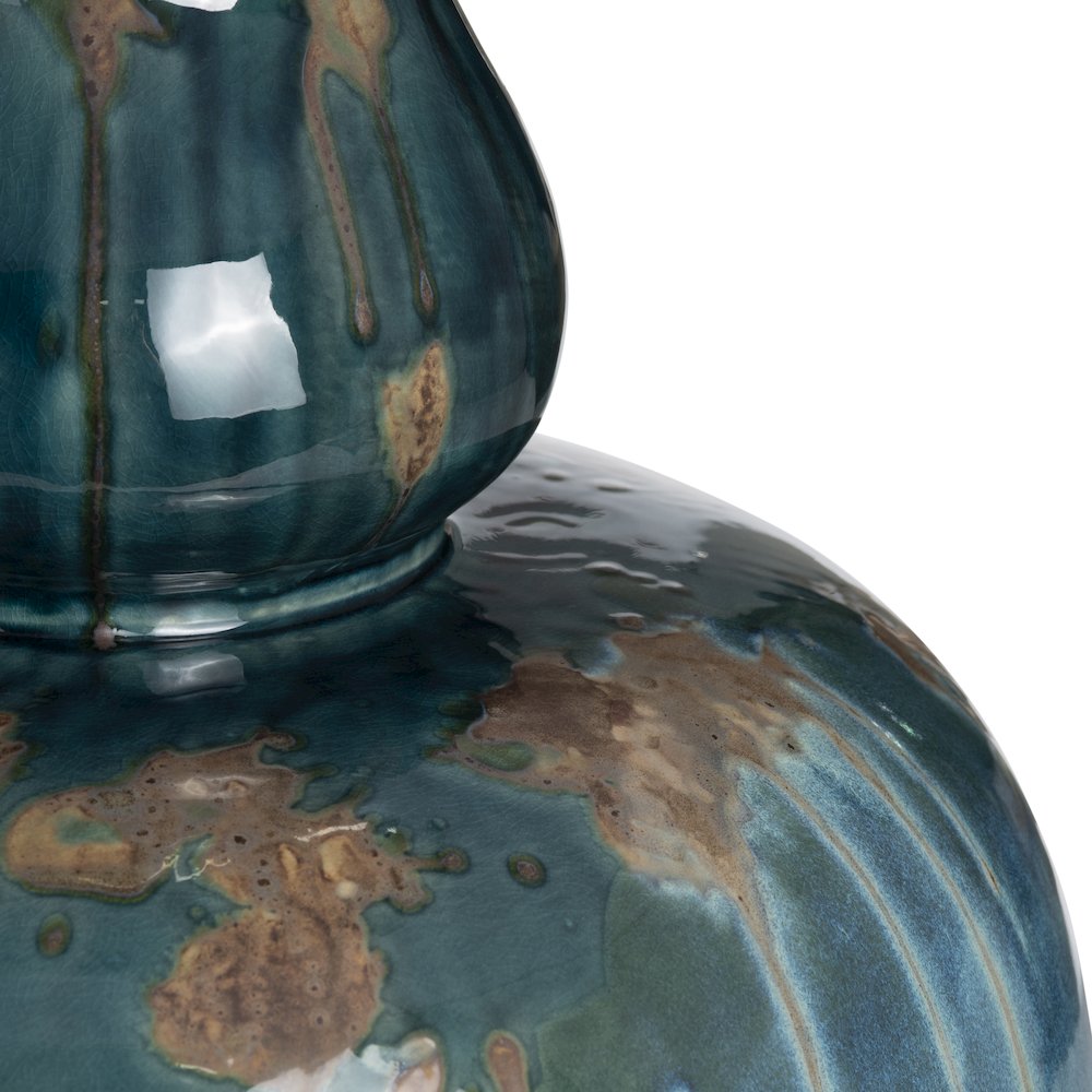 31.5"H Ceramic Table Lamp  1Pcs Ups Pack  5.35'. Picture 3