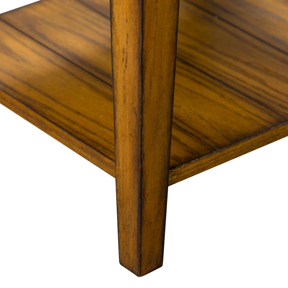 Lake House Chair Side Table in Oak. Picture 5