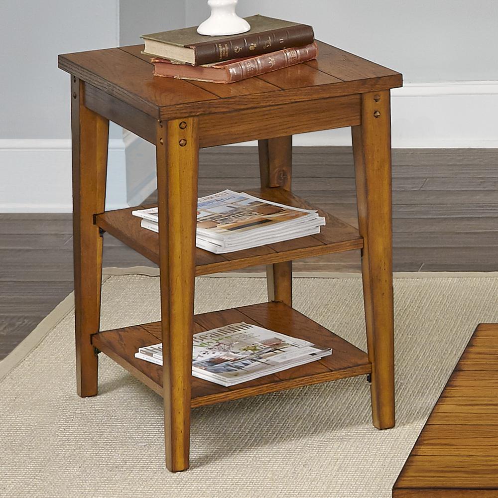 Lake House Tiered Table in Oak. Picture 2