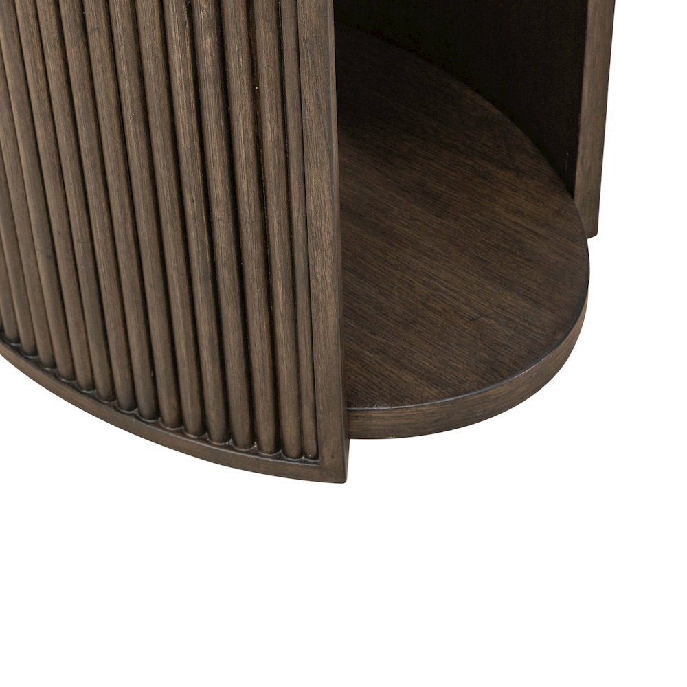 City View Chairside Table for Living Room- Coffee Bean Oak Wood. Picture 4