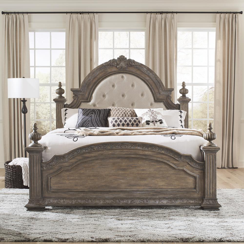Carlisle Court Queen Poster Bed - Chestnut with Gray Dusty Wax Finish. Picture 8