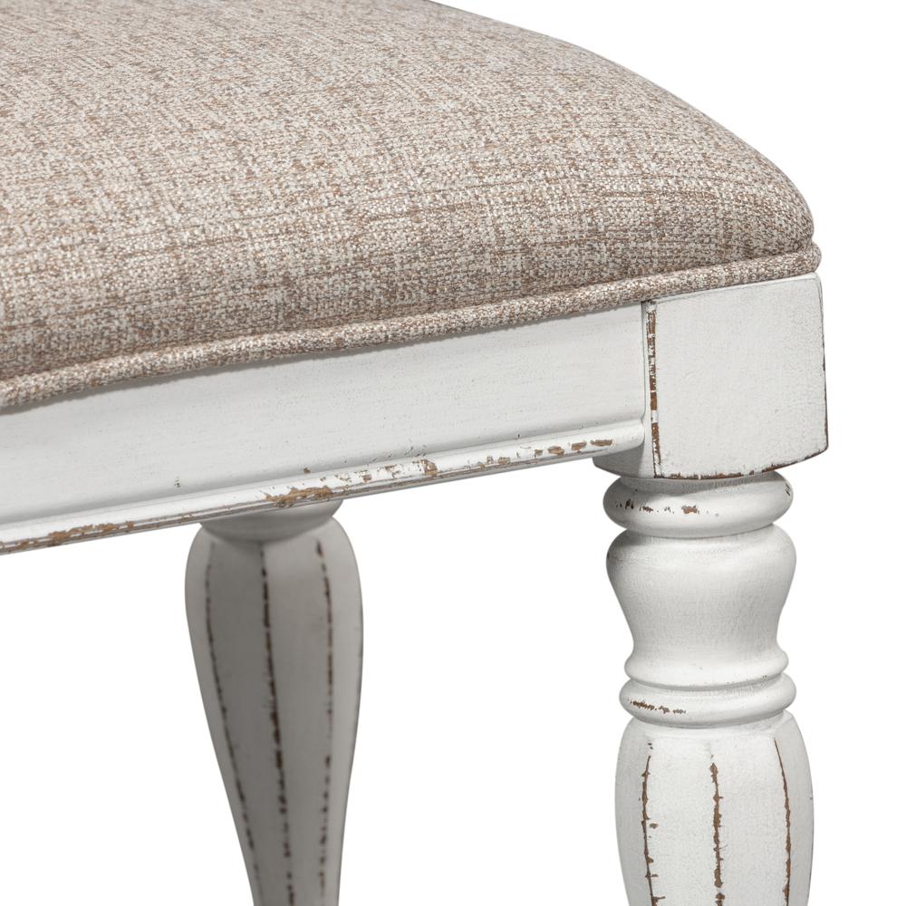 Magnolia Manor Accent Bench in Antique White. Picture 4