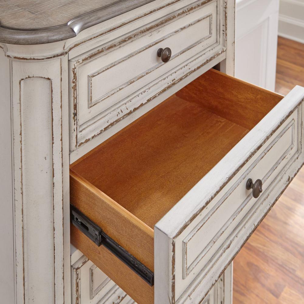 Magnolia Manor Lingerie Chest in Antique White. Picture 6