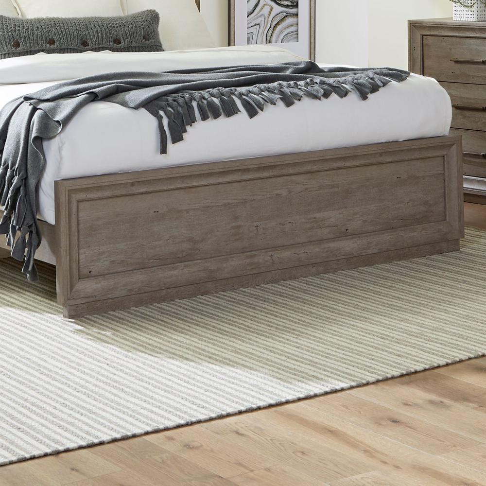 Horizons Queen Panel Bed in Graystone. Picture 4