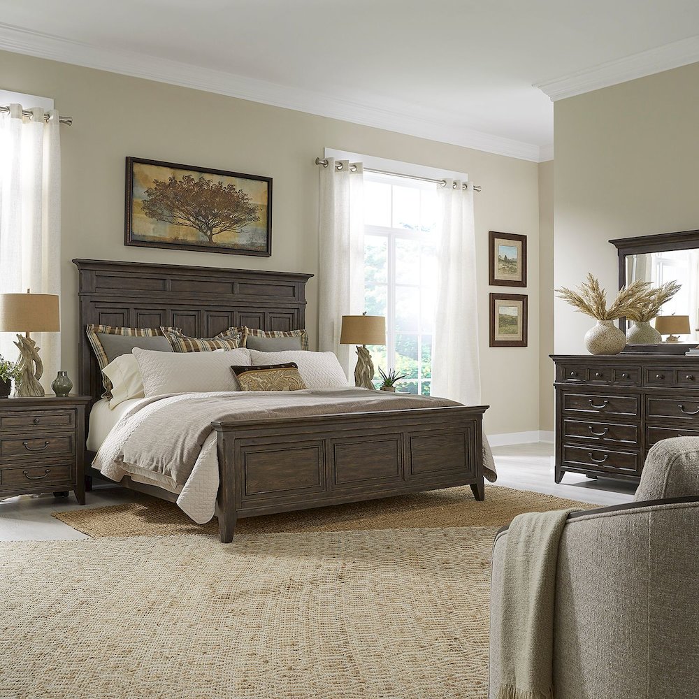 King Panel Bed in Rubberwood Solids & Split Heart White Oak Veneers. Picture 6