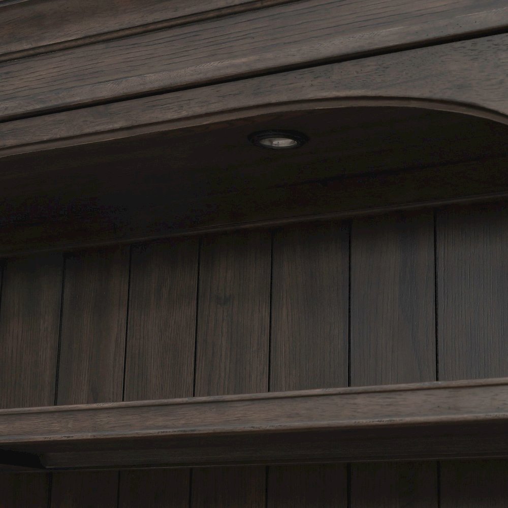 Paradise Valley Entertainment Center with Piers for Living Room - Saddle Brown. Picture 5
