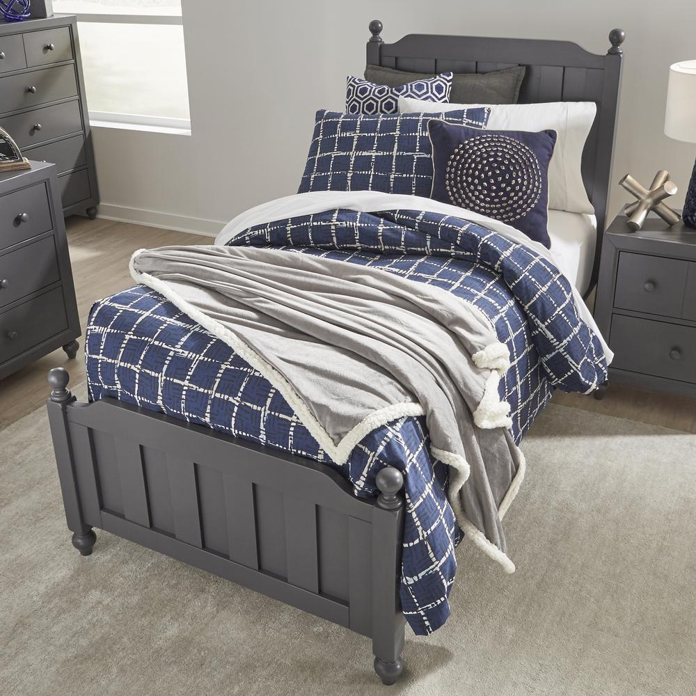 Cottage View Twin Panel Bed in Dark Gray. Picture 6