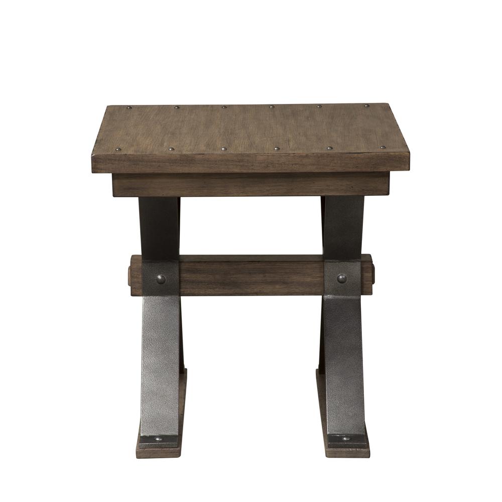 Sonoma Road End Table in Weathered Beaten Bark. Picture 3