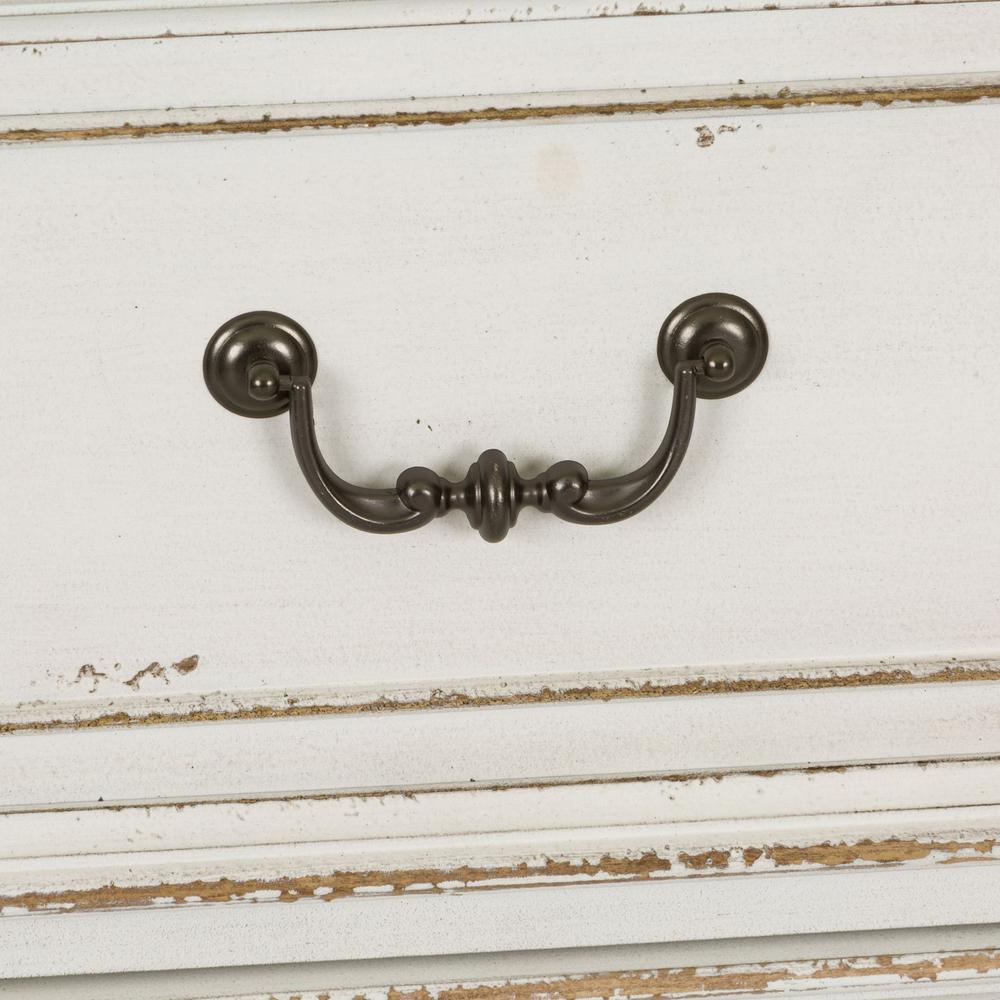 Abbey Park 7 Drawer Dresser in Antique White. Picture 8