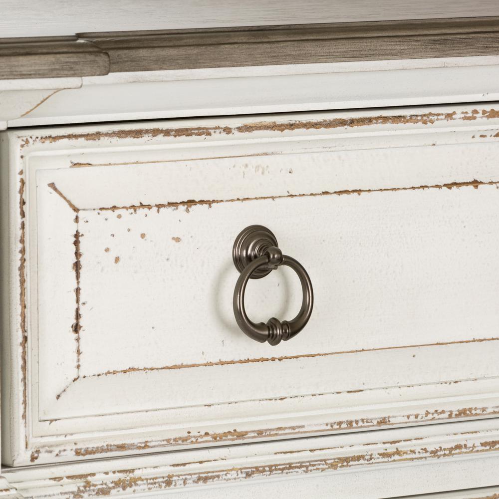 Abbey Park 5 Drawer Chest in Antique White. Picture 9
