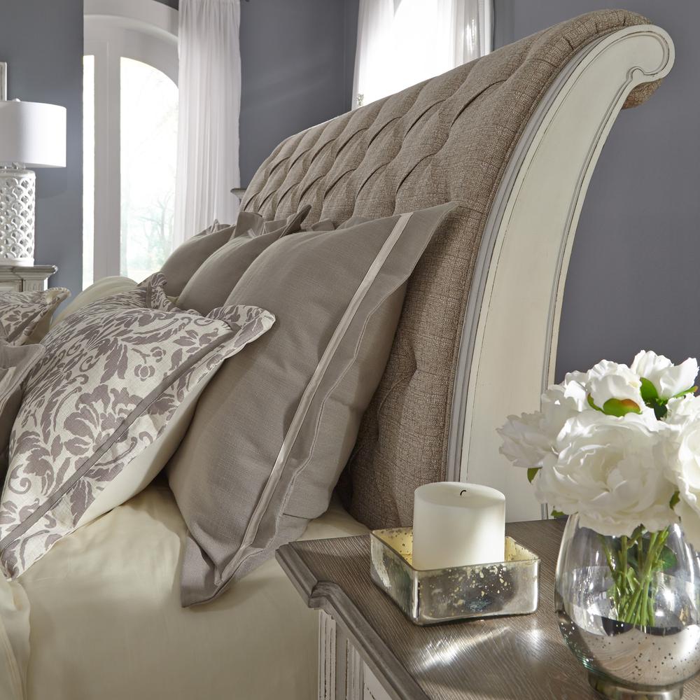 Abbey Park Queen Upholstered Sleigh Bed in Antique White. Picture 4