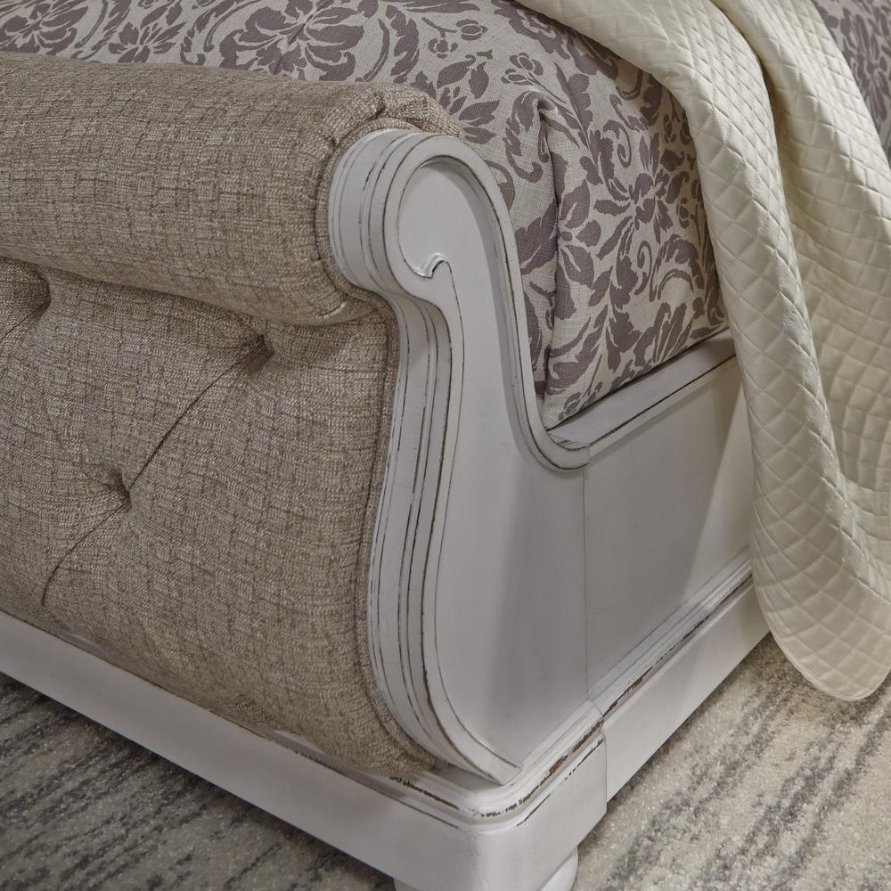 Abbey Park Queen Upholstered Sleigh Bed in Antique White. Picture 6