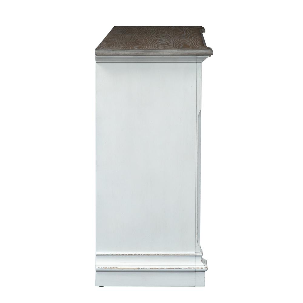 Abbey Park Buffet in Antique White. Picture 4