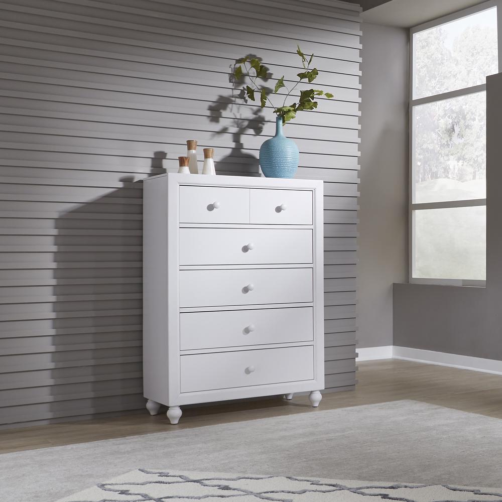 Cottage View 5 Drawer Chest in White. Picture 2