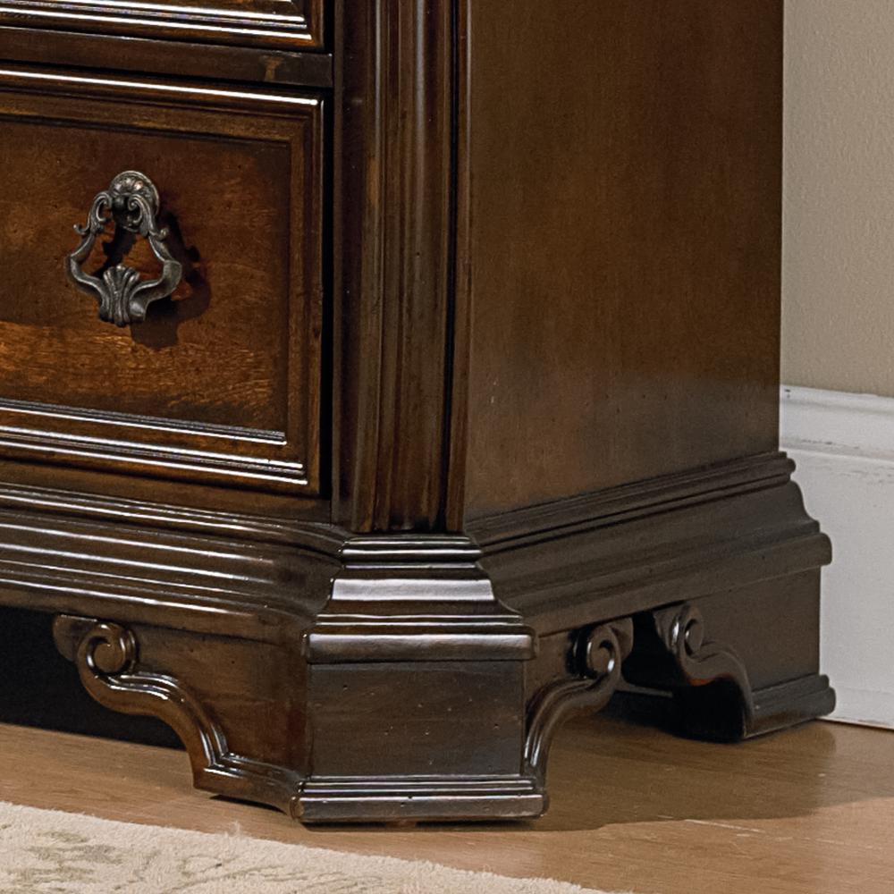 Arbor Place 6 Drawer Chest in Brownstone. Picture 6