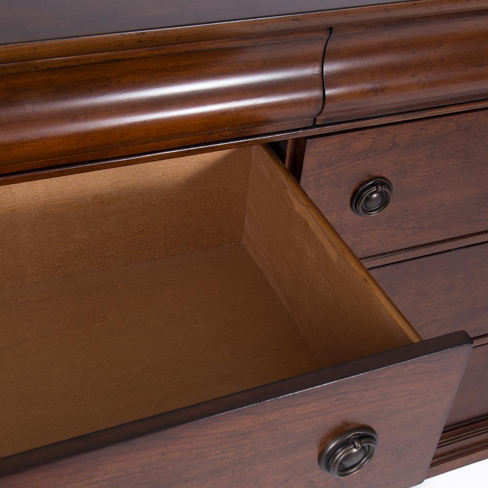 Rustic Traditions Dresser & Mirror in Rustic Cherry. Picture 7