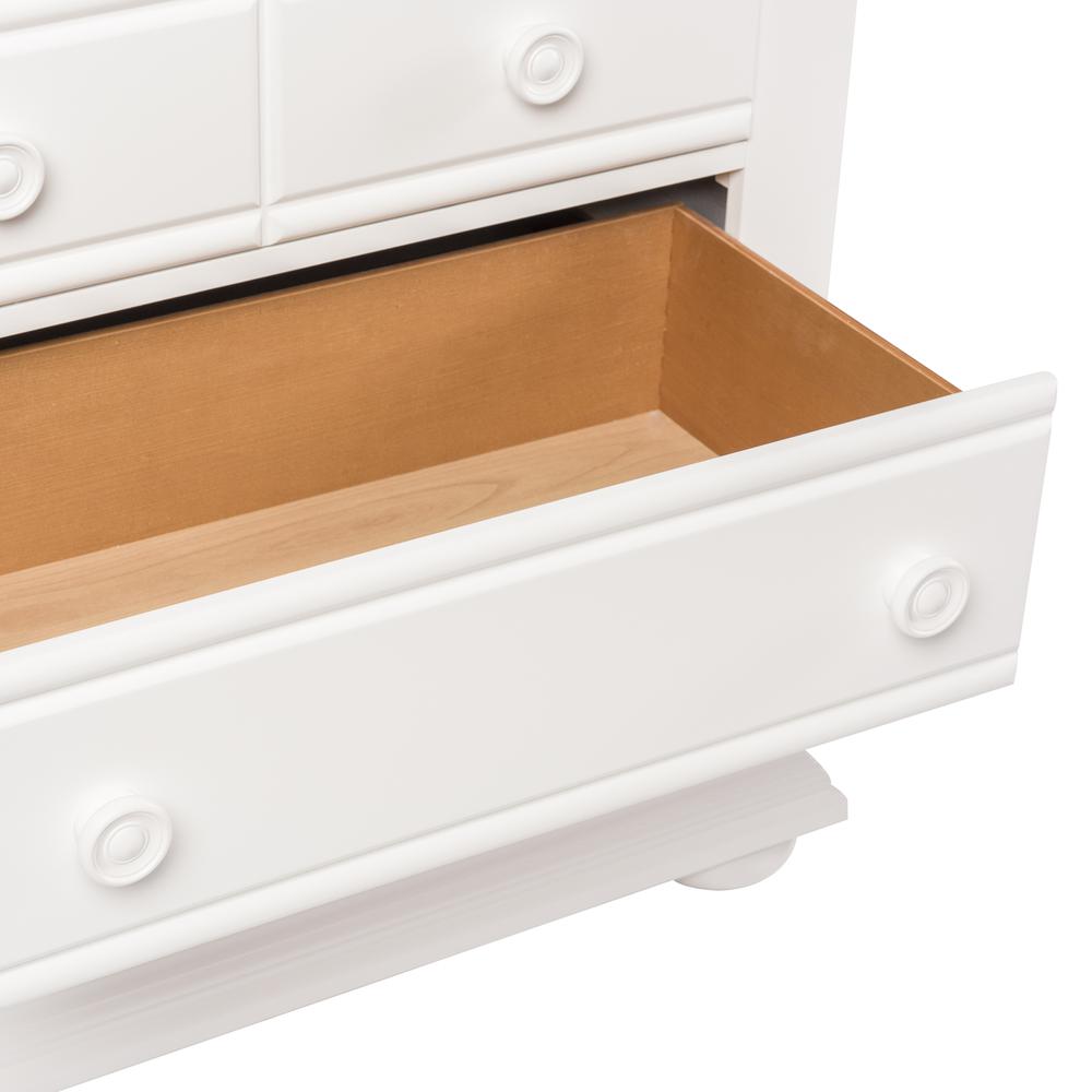 Summer House I 5 Drawer Chest in Oyster White. Picture 7