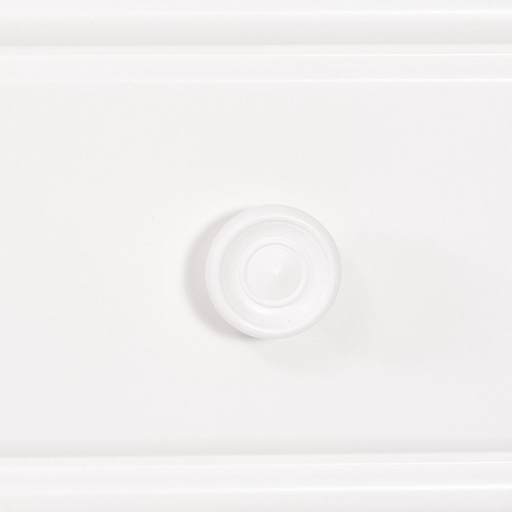 Summer House I Media Chest in Oyster White. Picture 4