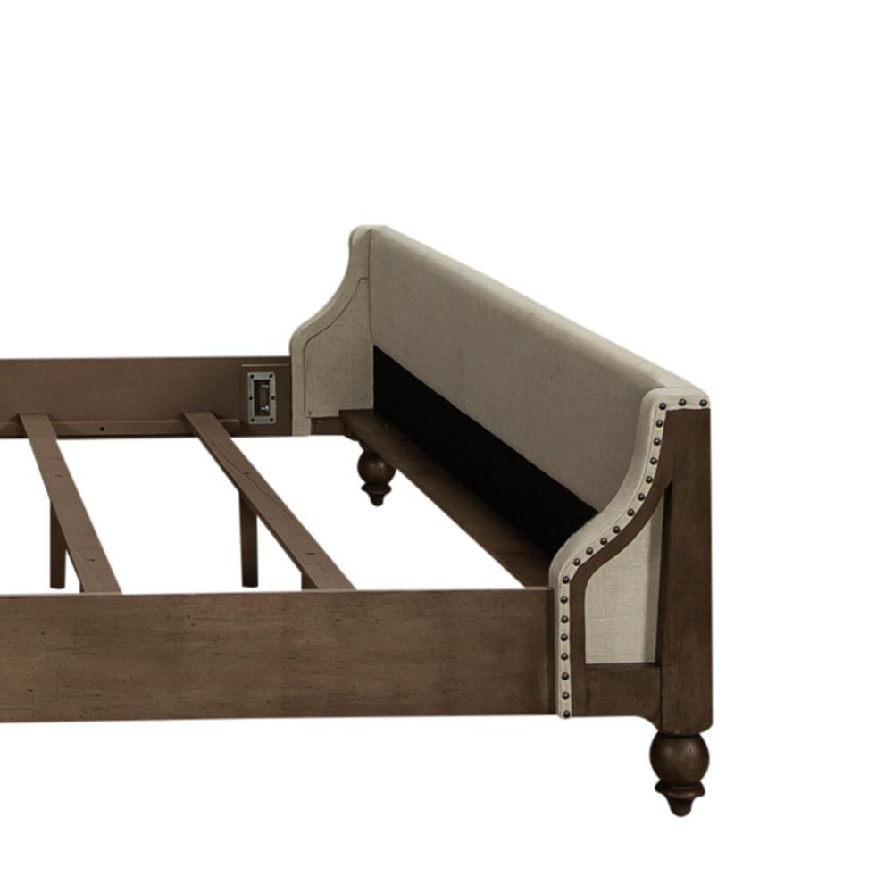 Americana Farmhouse Queen Shelter Bed in Dusty Taupe. Picture 5