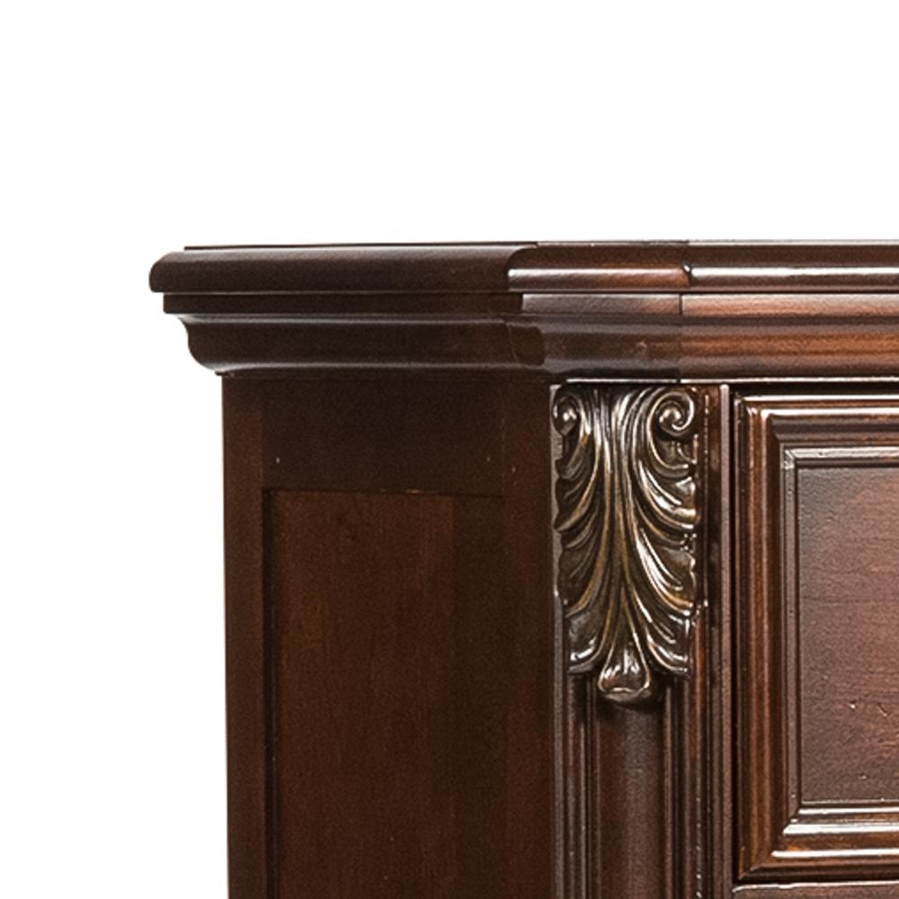Messina Estates 5 Drawer Chest in Cognac. Picture 6