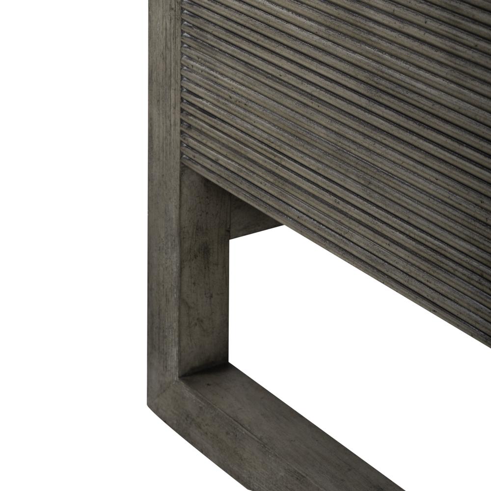Liberty Furniture Bartlett Field Console Bar Table in Driftwood. Picture 10