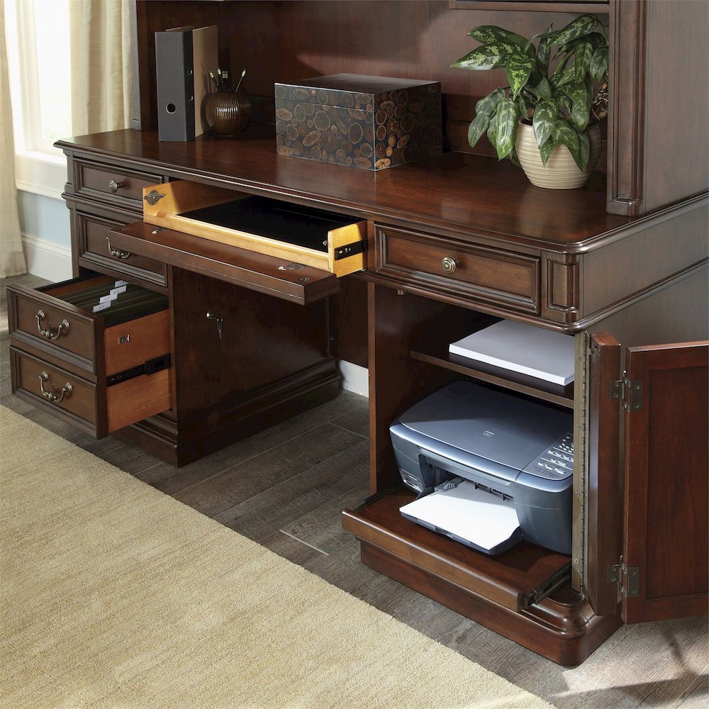 Brayton Manor Credenza in Poplar Solids & Cherry/Birch Veneers. Picture 6