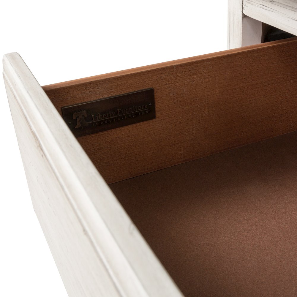 Queen Poster Bed, Dresser & Mirror in Pine Solids with Hickory and Pine Veneers. Picture 7