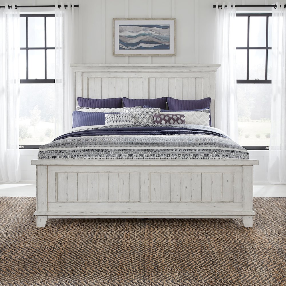 King Panel Bed in Pine Solids & Veneers. Picture 2