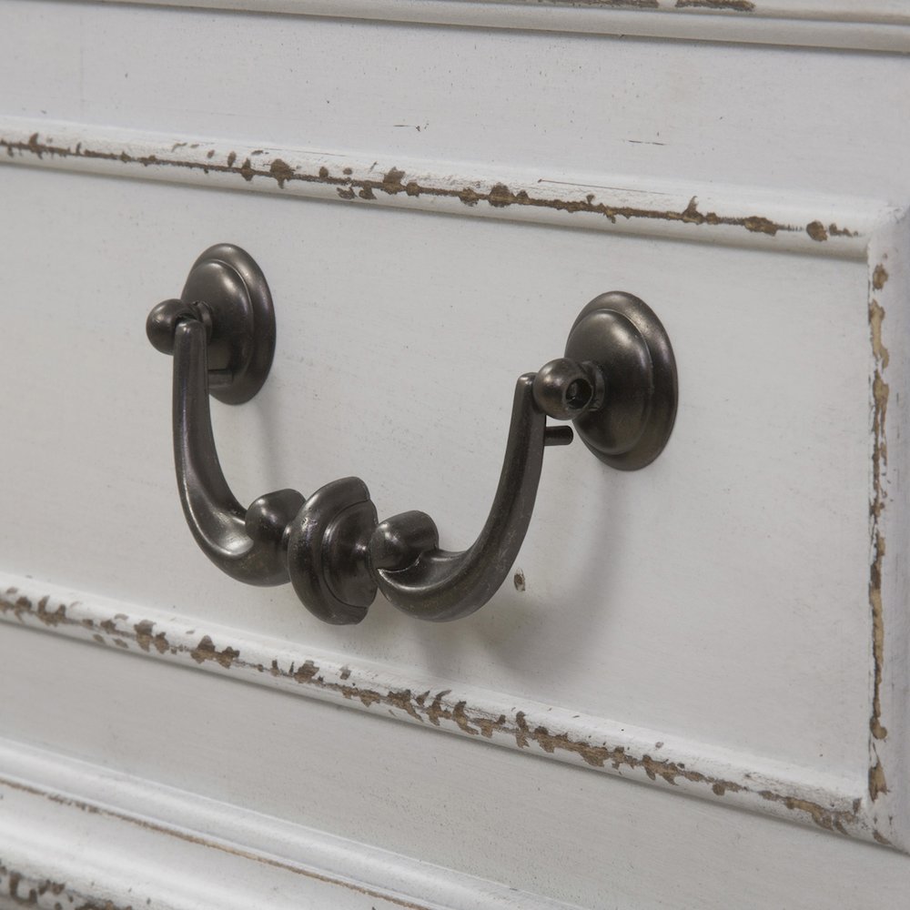 King California Panel Bed, Dresser & Mirror, Chest. Picture 7