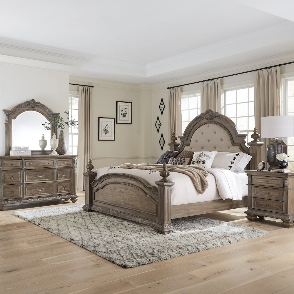 Carlisle Court Queen Poster Bed, Dresser & Mirror, N/S - Chestnut w/ Dusty Wax. Picture 1