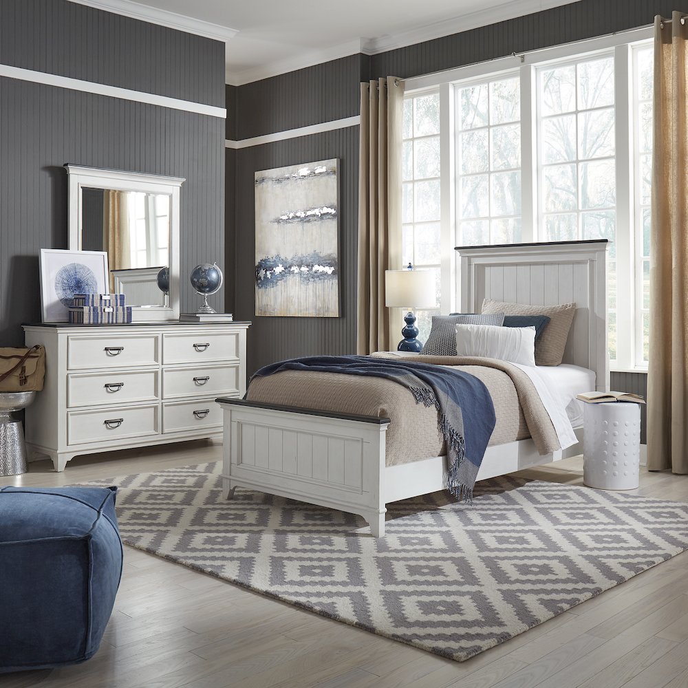 Twin Panel Bed, Dresser & Mirror. Picture 1