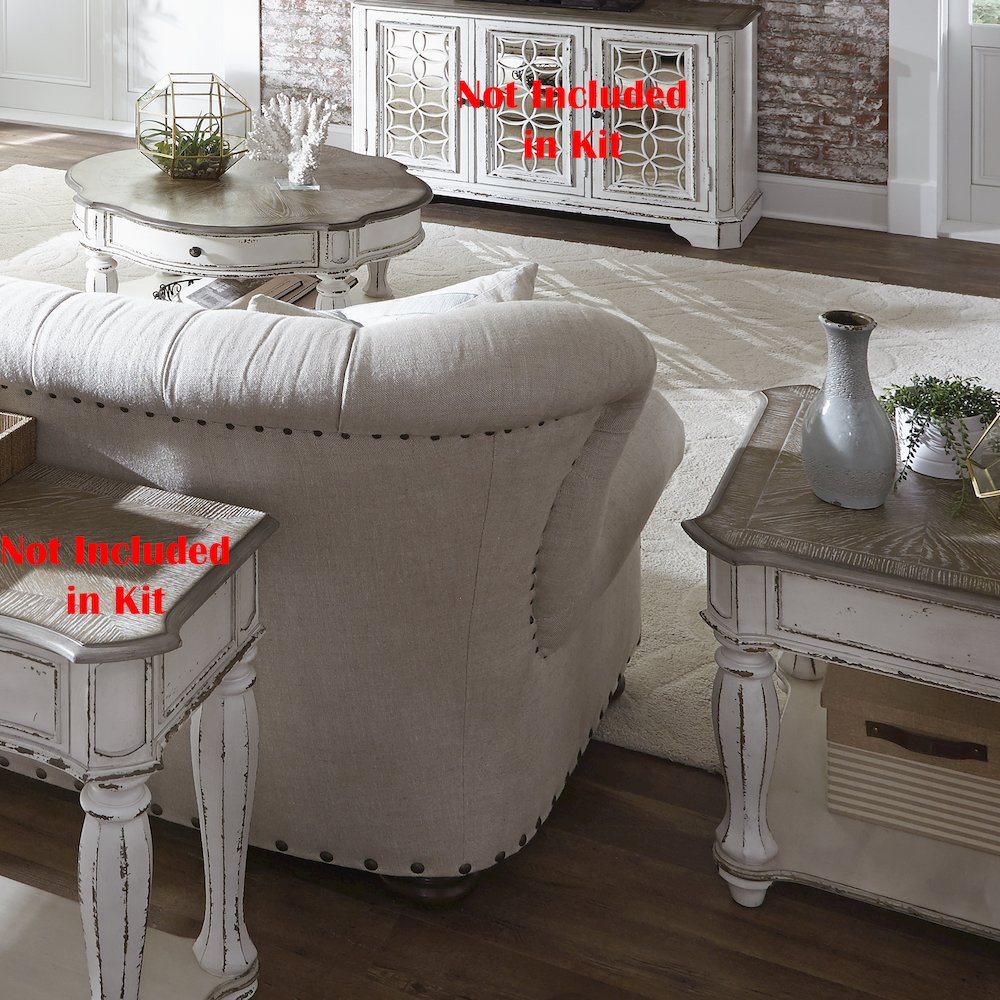 Magnolia Manor 3 Piece Set (1-Cocktail 2-End Tables). Picture 3