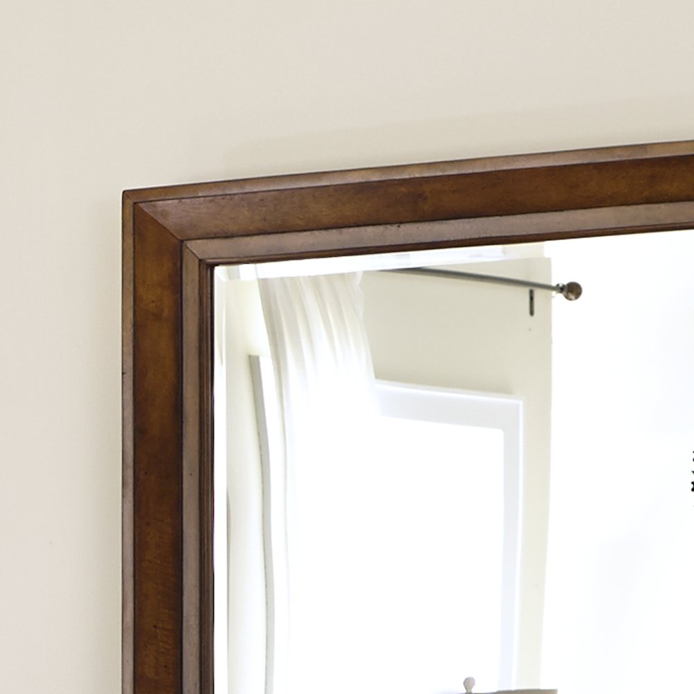 Queen Sleigh Bed, Dresser & Mirror in Rubberwood Solids & Oak Veneers. Picture 5