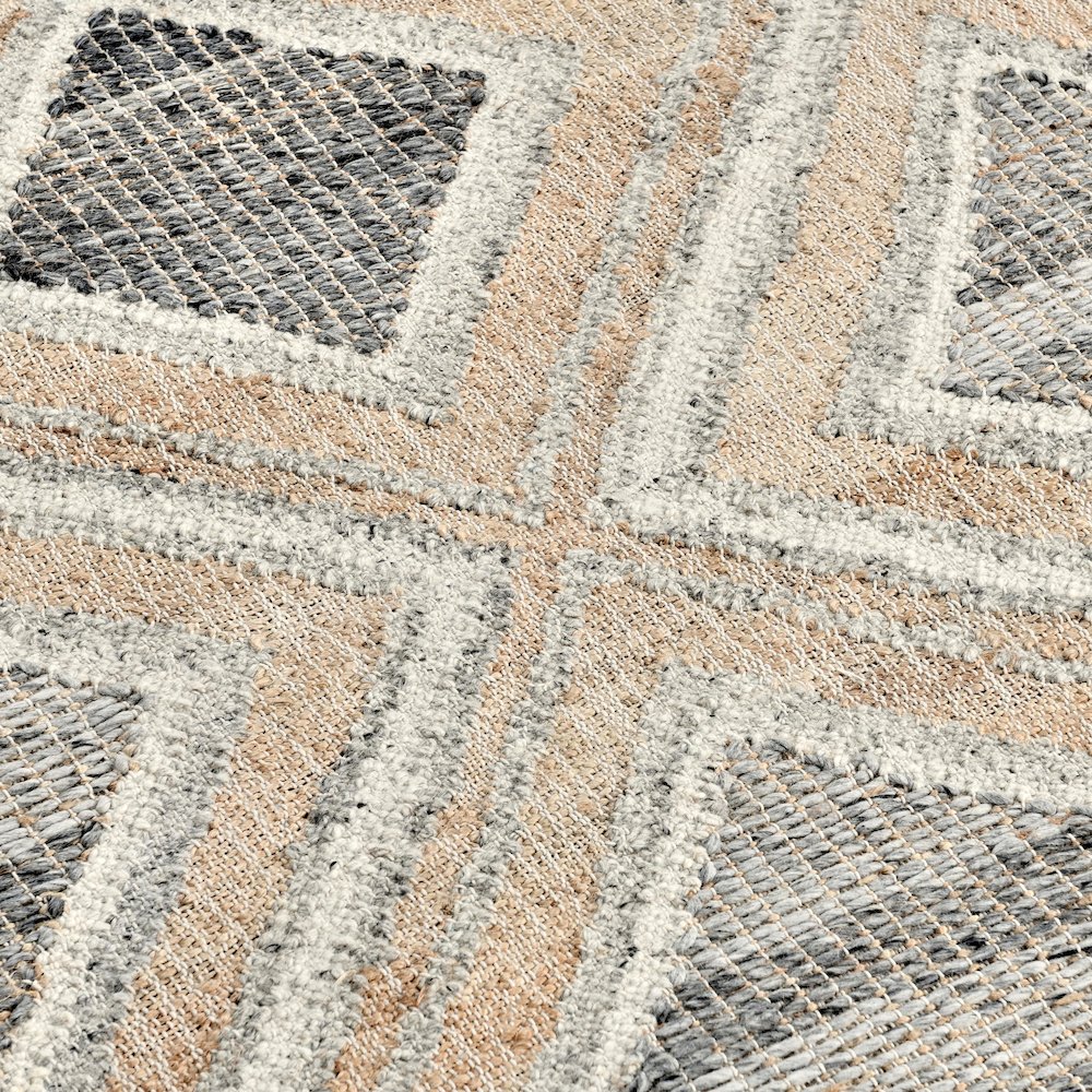 Laguna Handwoven Jute Blend Area Rug. Picture 2