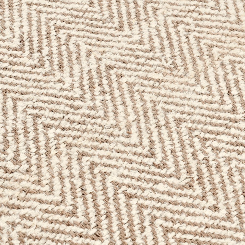 Herringbone 6'x9' Hand Spun Wool Blend Chenille Ivory Area Accent Rug. Picture 2