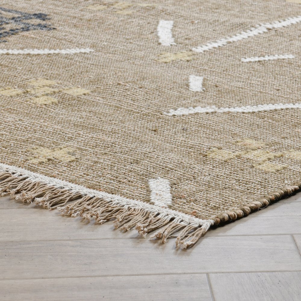 Belfast 2.6'x8' Wool Blend Handwoven Khaki Area Rug Runner. Picture 2