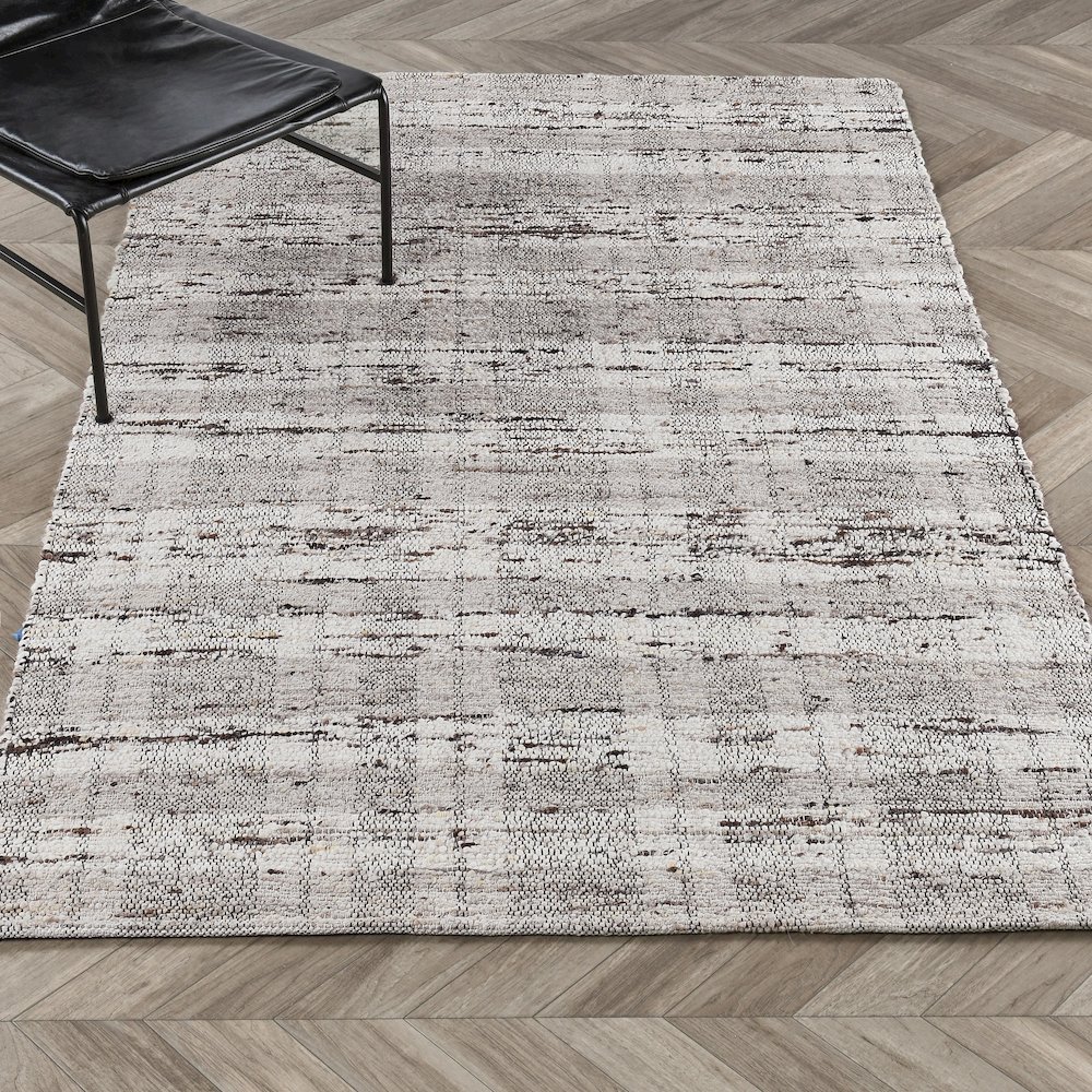 Perth Wool Blend Area Rug 6x9. Picture 4
