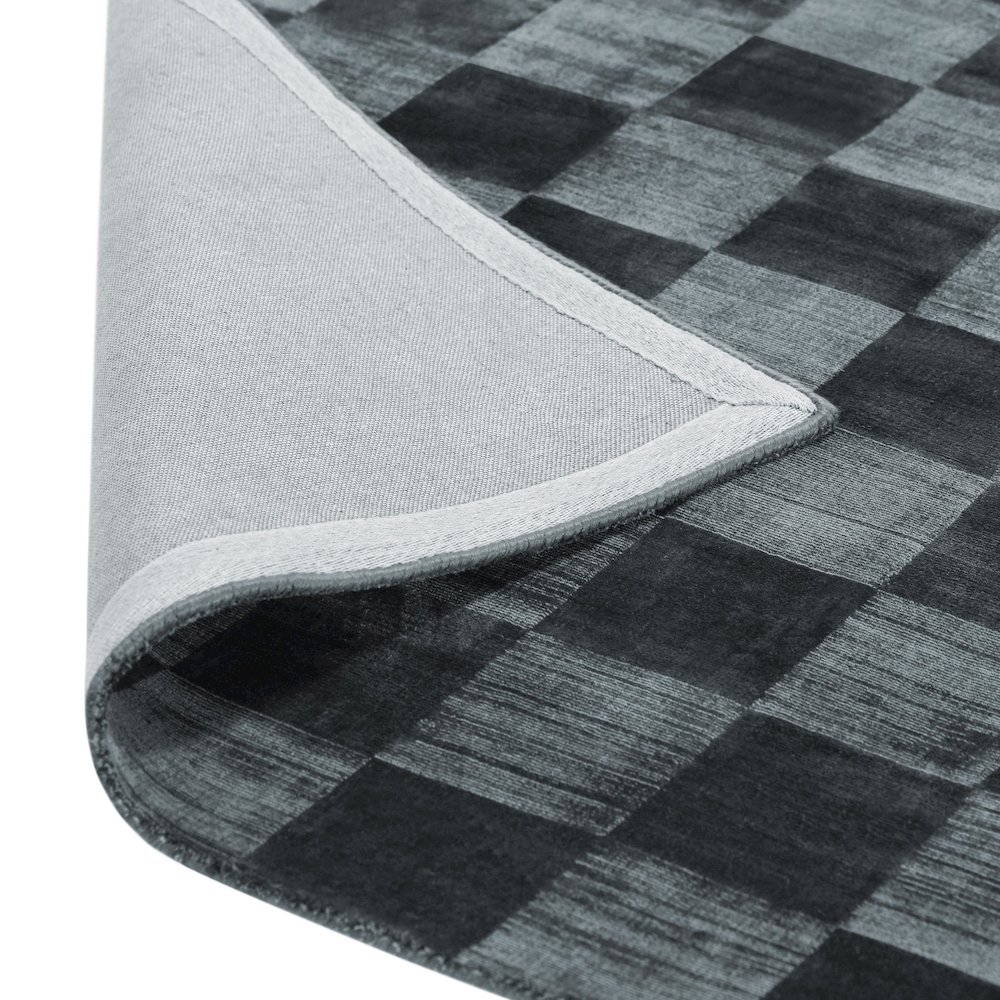 Berlin 5'x8' Indoor Soft Fabric Handwoven Checkered Ink Blue Accent Area Rug. Picture 4