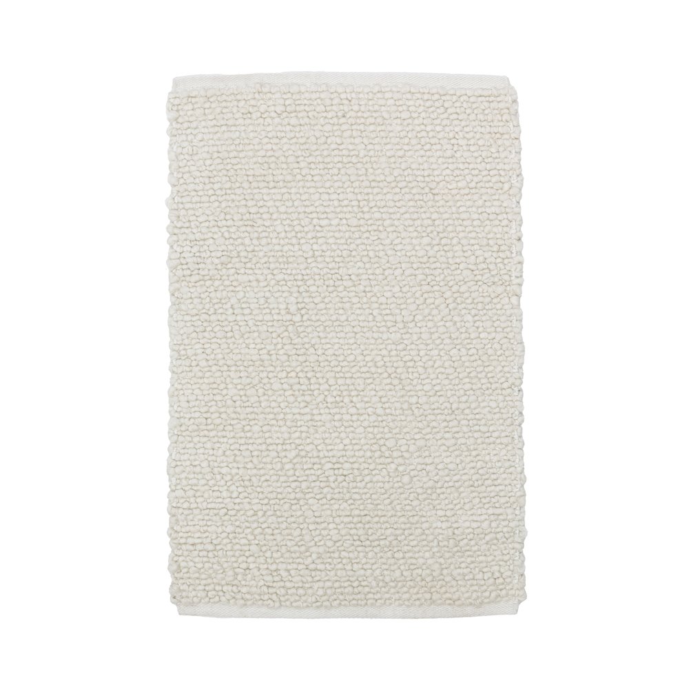 Petaluma Performance Fabric Accent Rug. Picture 1