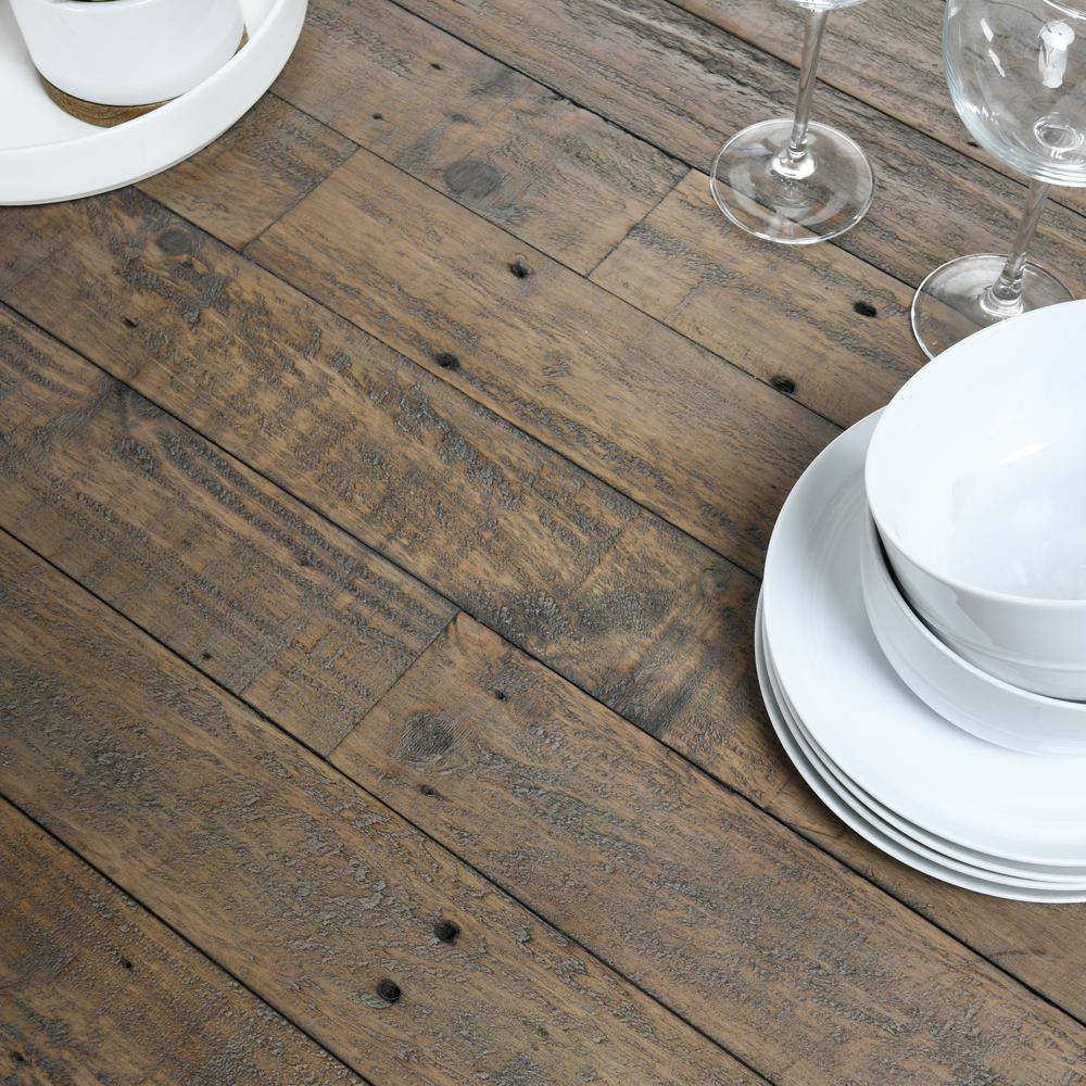 Tuscany Reclaimed Pine 82” Extension Dining Table. Picture 10