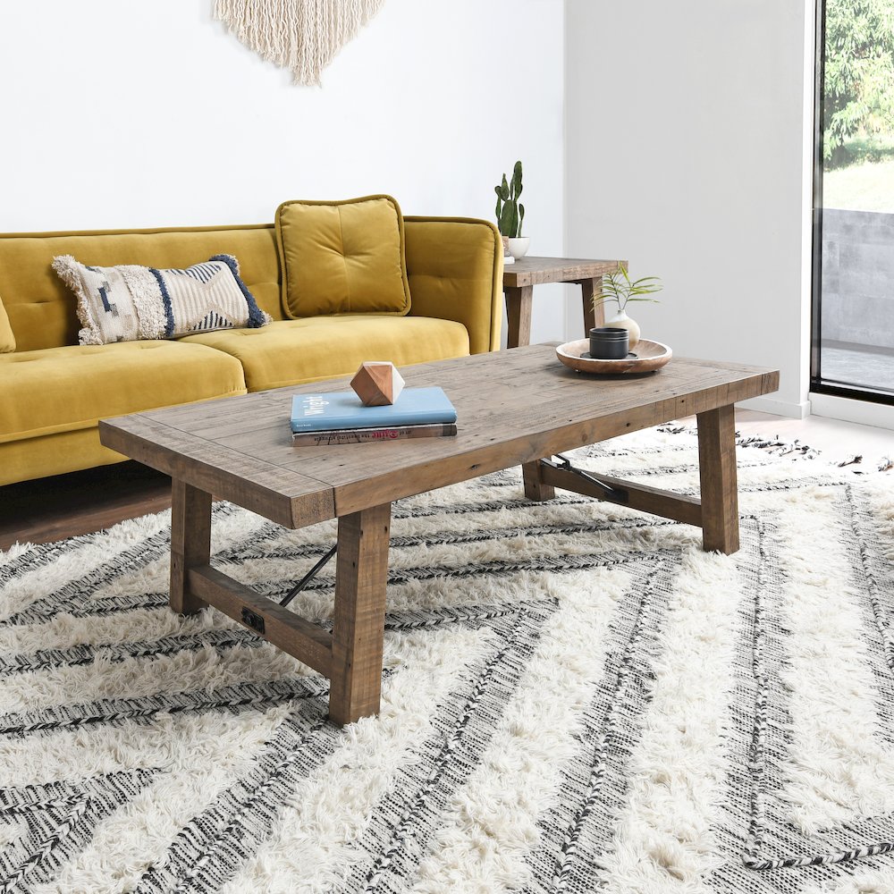 Tuscany Reclaimed Pine Coffee Table. Picture 2