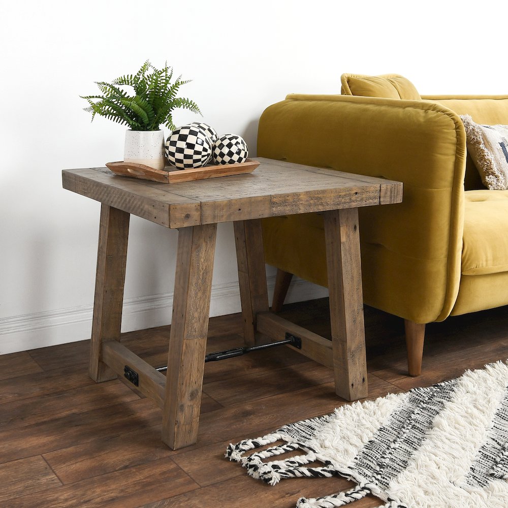 Tuscany Reclaimed Pine End Table. Picture 5
