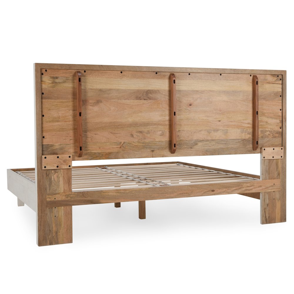Reece Mango Wood Eastern King Bed in White. Picture 4