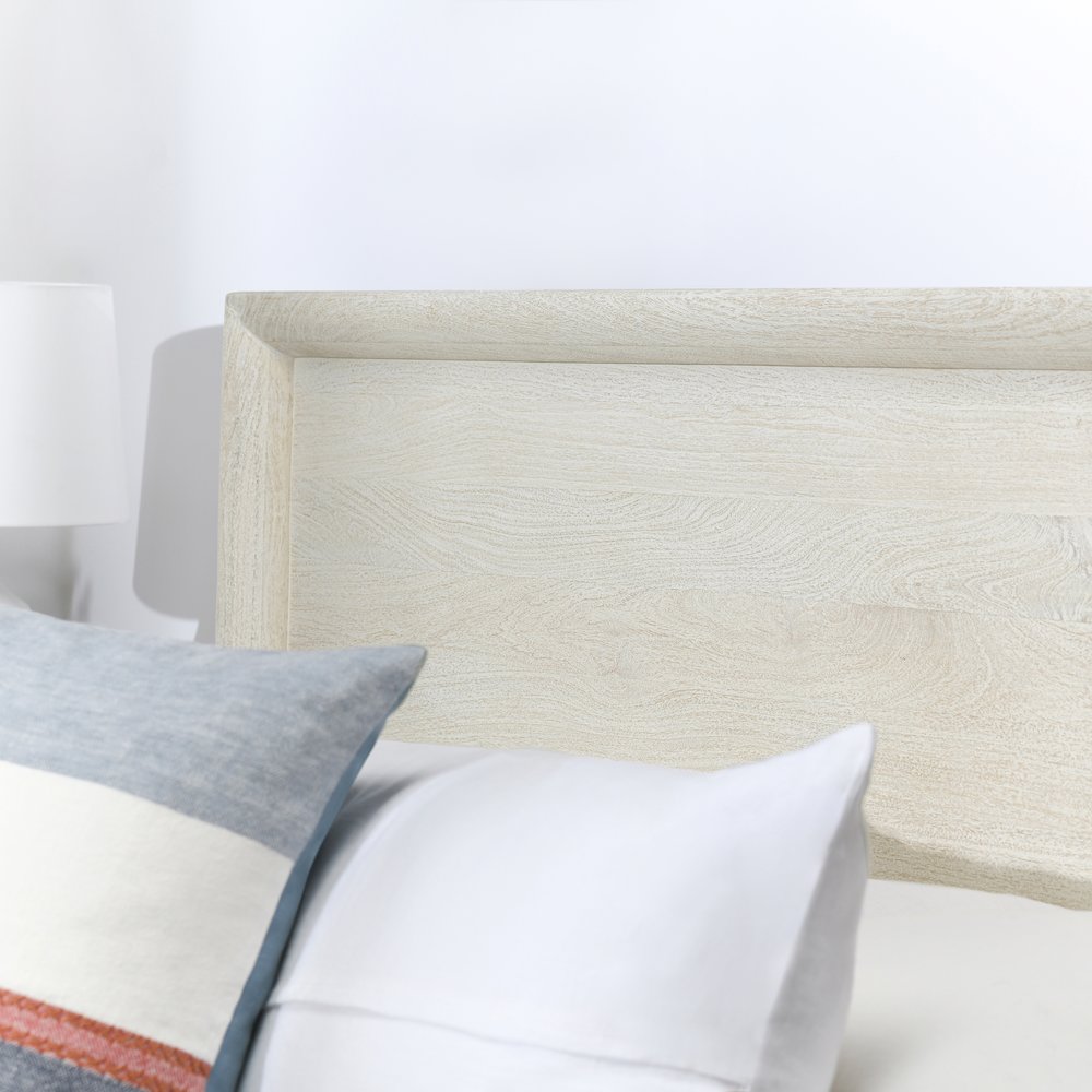 Reece Mango Wood Eastern King Bed in White. Picture 8