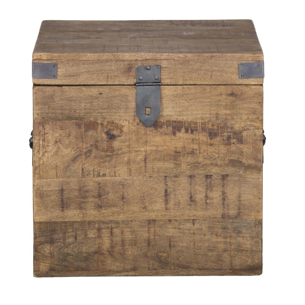 Livingston 18 inch Square Trunk. Picture 3