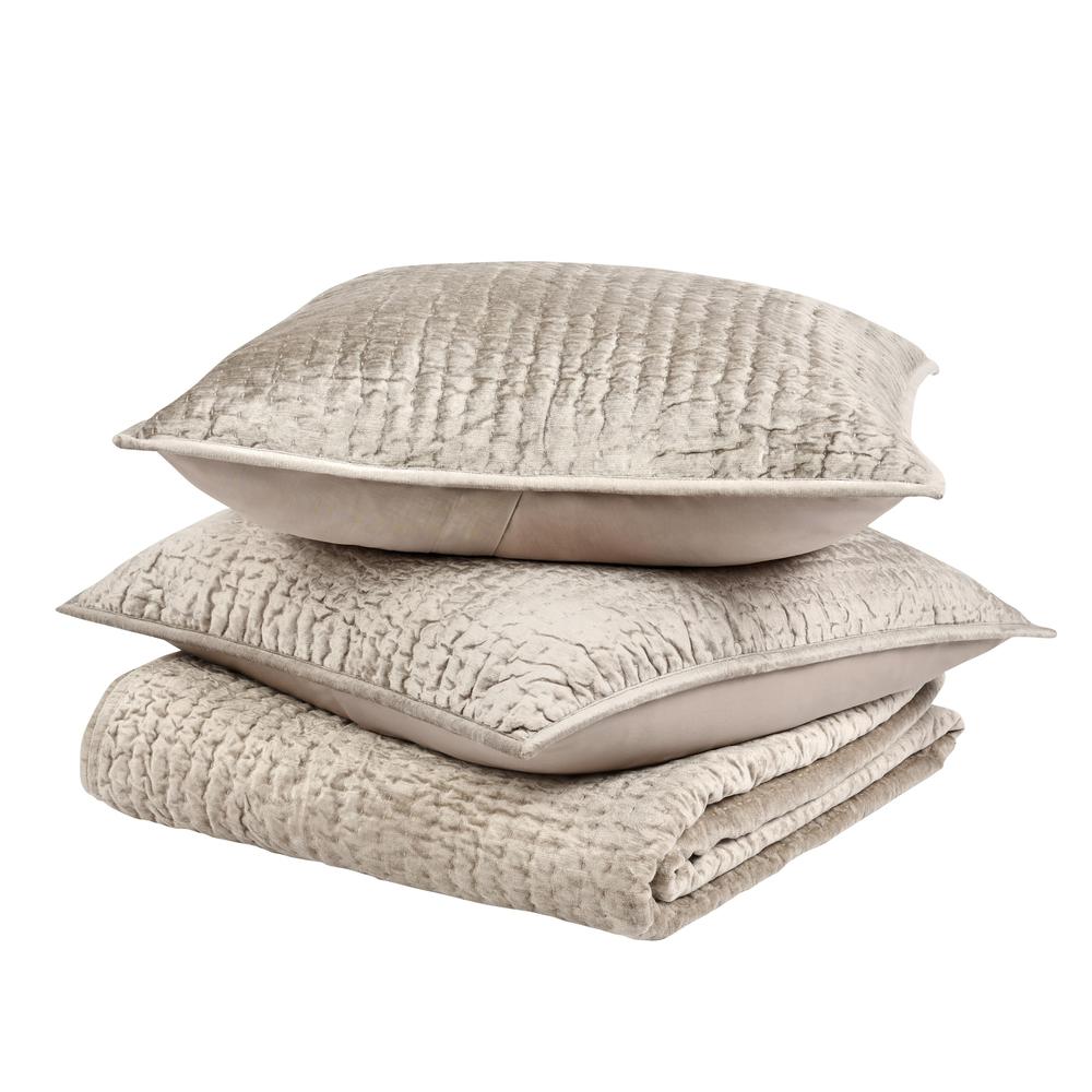 Dimitry 100% Rayon Velvet Pebble Beige King Quilt by Kosas Home. Picture 1