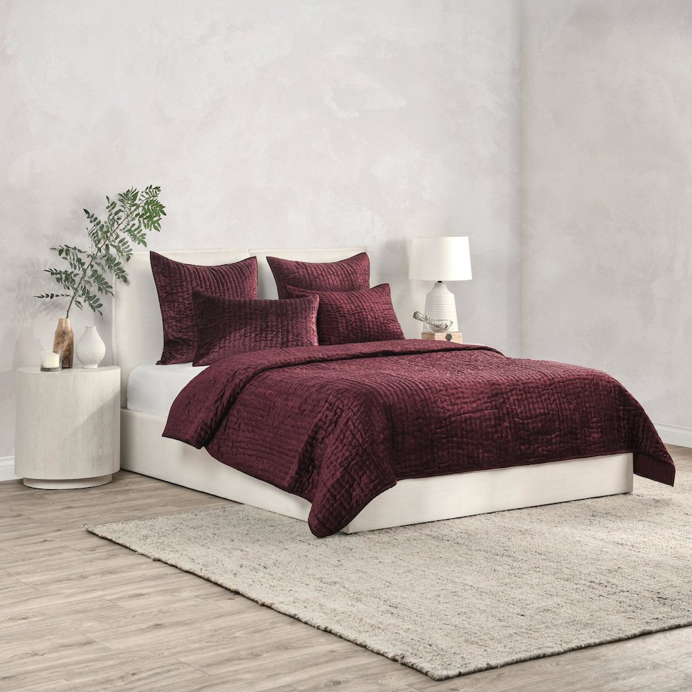 Bari Velvet Fabric Port King Sham. Picture 5